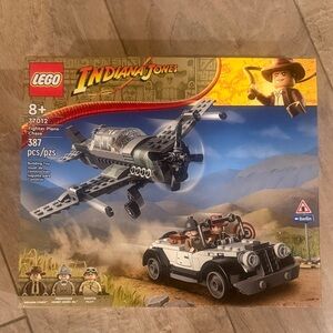 LEGO Indiana Jones Adventure Plane and Car Set